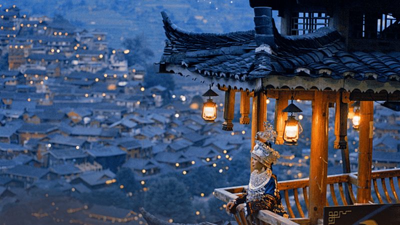 邮轮旅行：跟团与自由行的差异解析